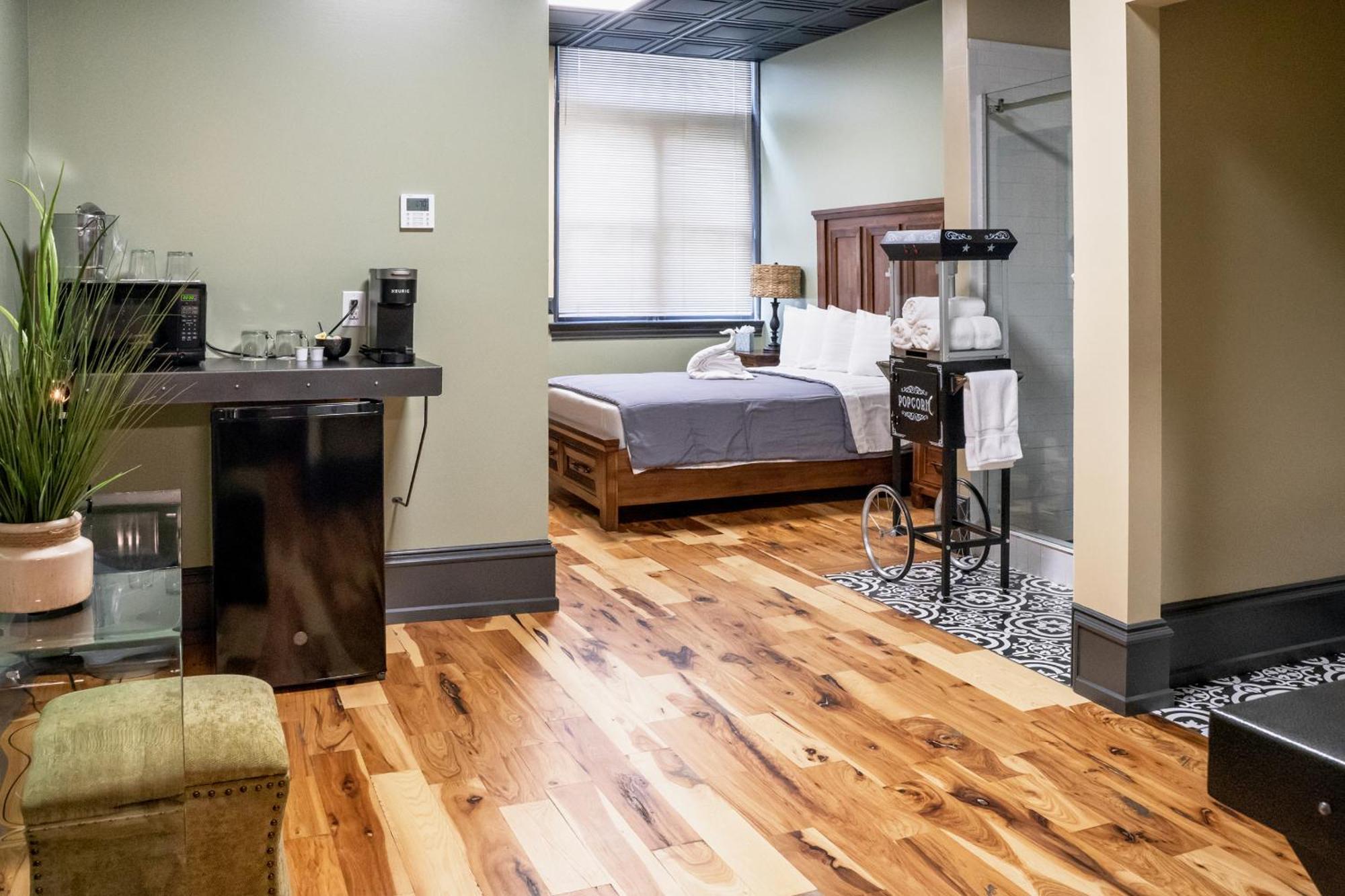 City Hall Grand Hotel Williamsport Bilik gambar