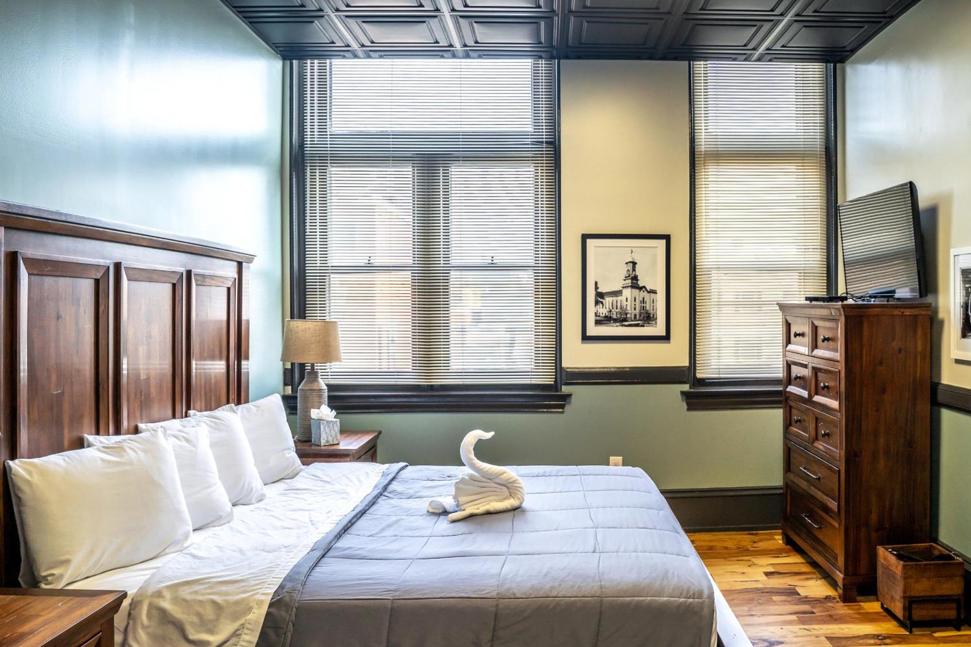 City Hall Grand Hotel Williamsport Bilik gambar